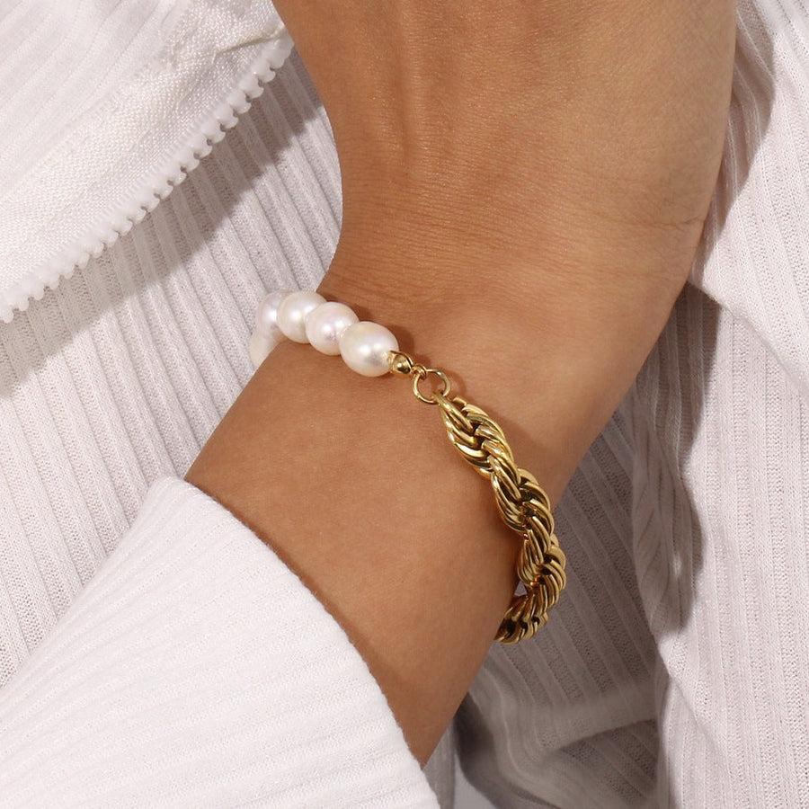 Pearl Magic Bracelet