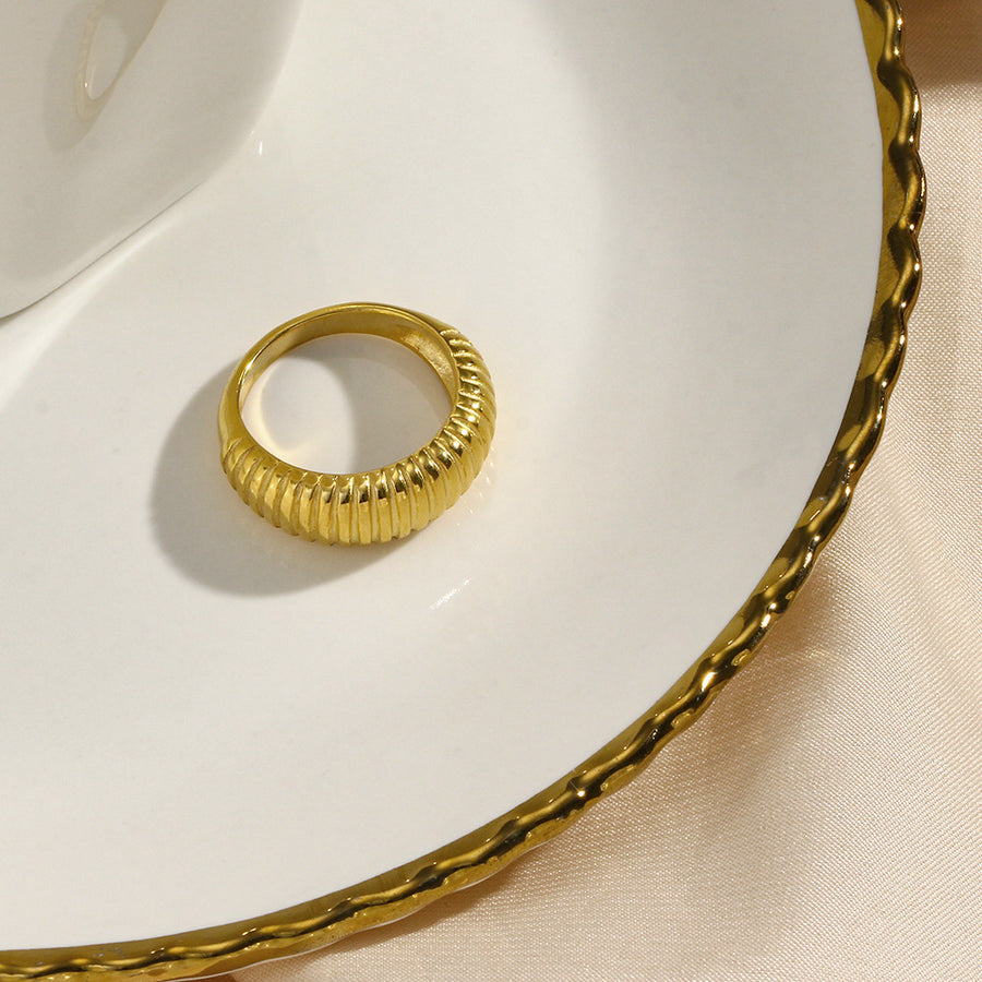 Pleated Ring